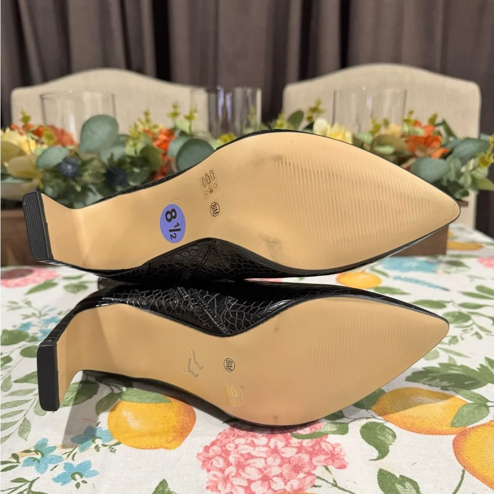 Chinese Laundry Elegant Black Croc-Embossed Women's Boots - Size 8.5M - Picture 6 of 9